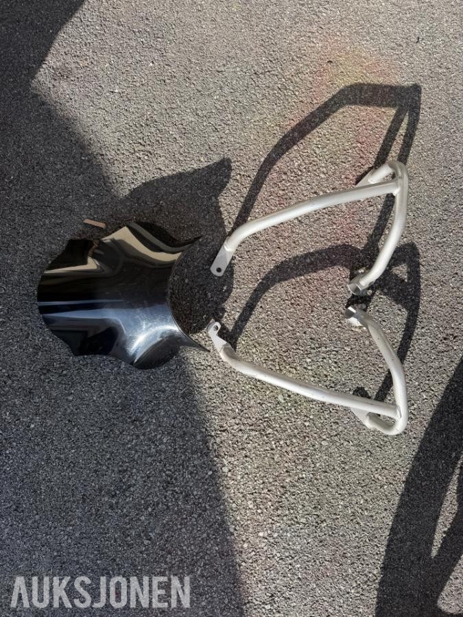 1998 Kawasaki ER 5 - TUNG MC - FØRSTEGANGS SYKKEL