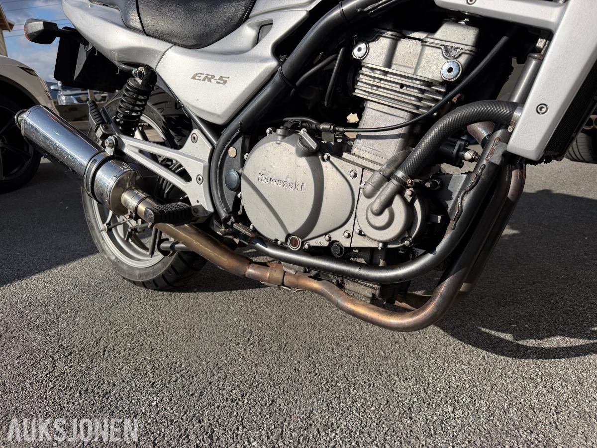 1998 Kawasaki ER 5 - TUNG MC - FØRSTEGANGS SYKKEL