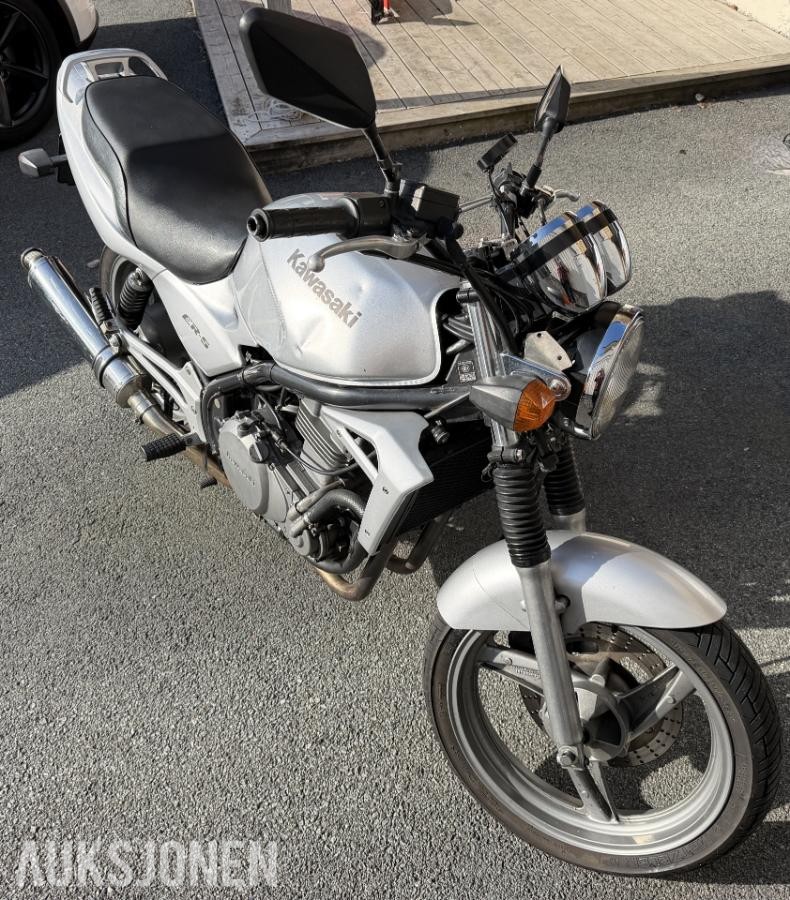 1998 Kawasaki ER 5 - TUNG MC - FØRSTEGANGS SYKKEL