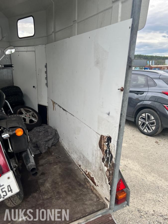 2015 Busterhengeren HT2000