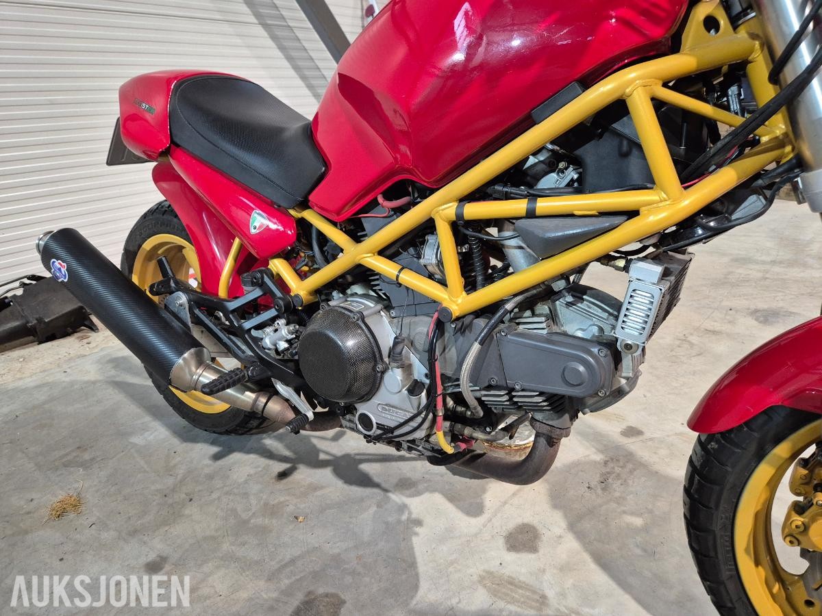 1997 Ducati Monster 900 - LAV KM