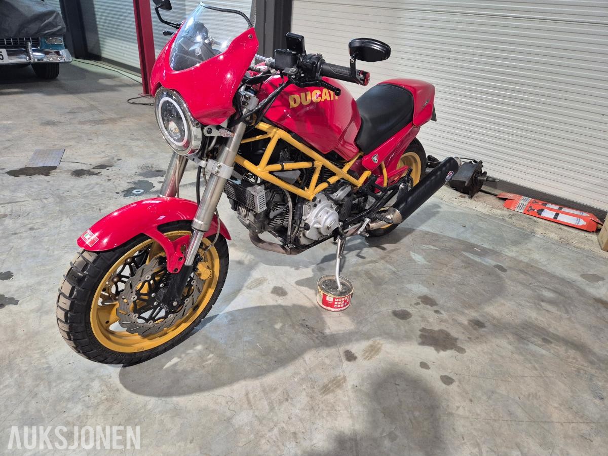 1997 Ducati Monster 900 - LAV KM