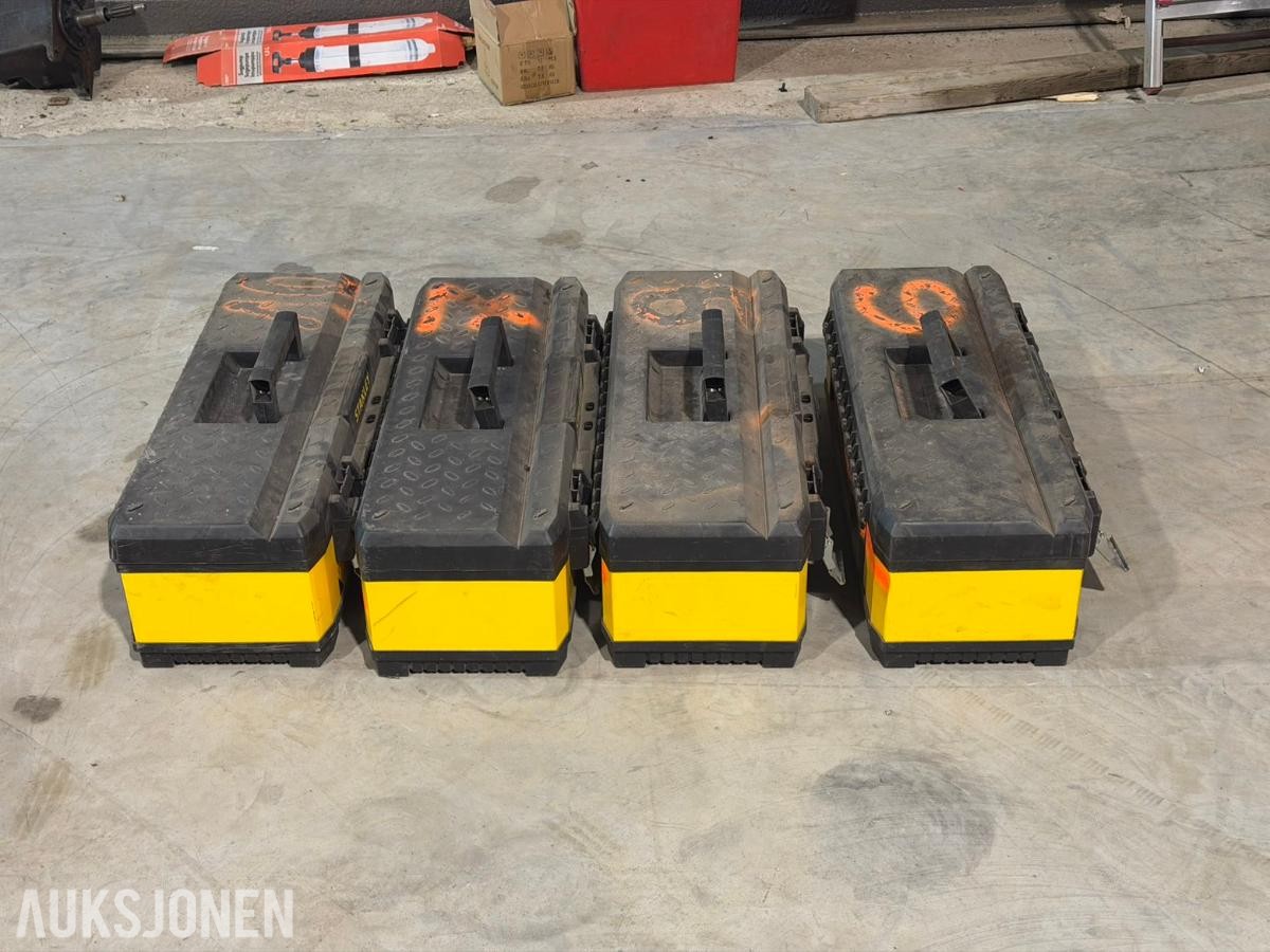 2024 Stanley verktøykasser -  Metal tool box
