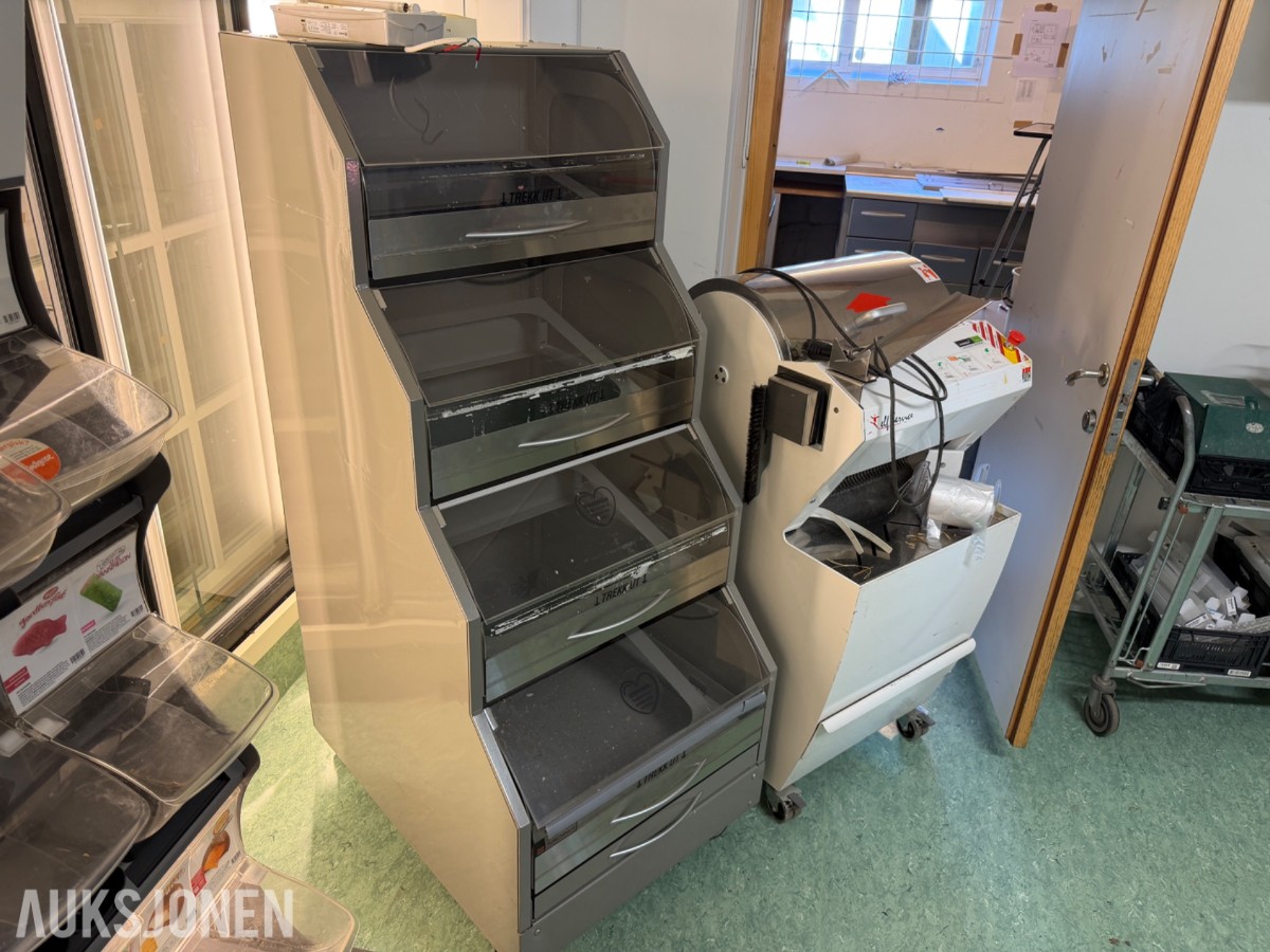 JAC brødskjæremaskin med brødreol 
