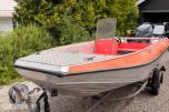 1985 Buster R med Yamaha 30 hk og tilhenger