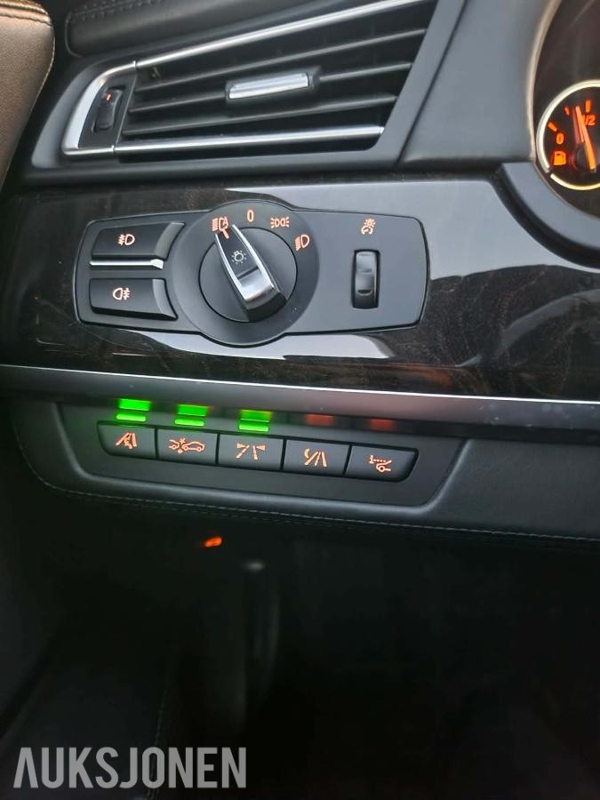 2012 BMW 760 Li V12 Bi-turbo – 180 000 km