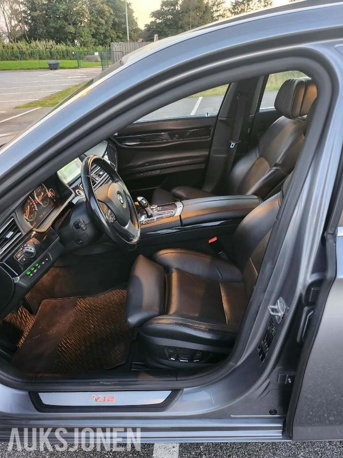 2012 BMW 760 Li V12 Bi-turbo – 180 000 km