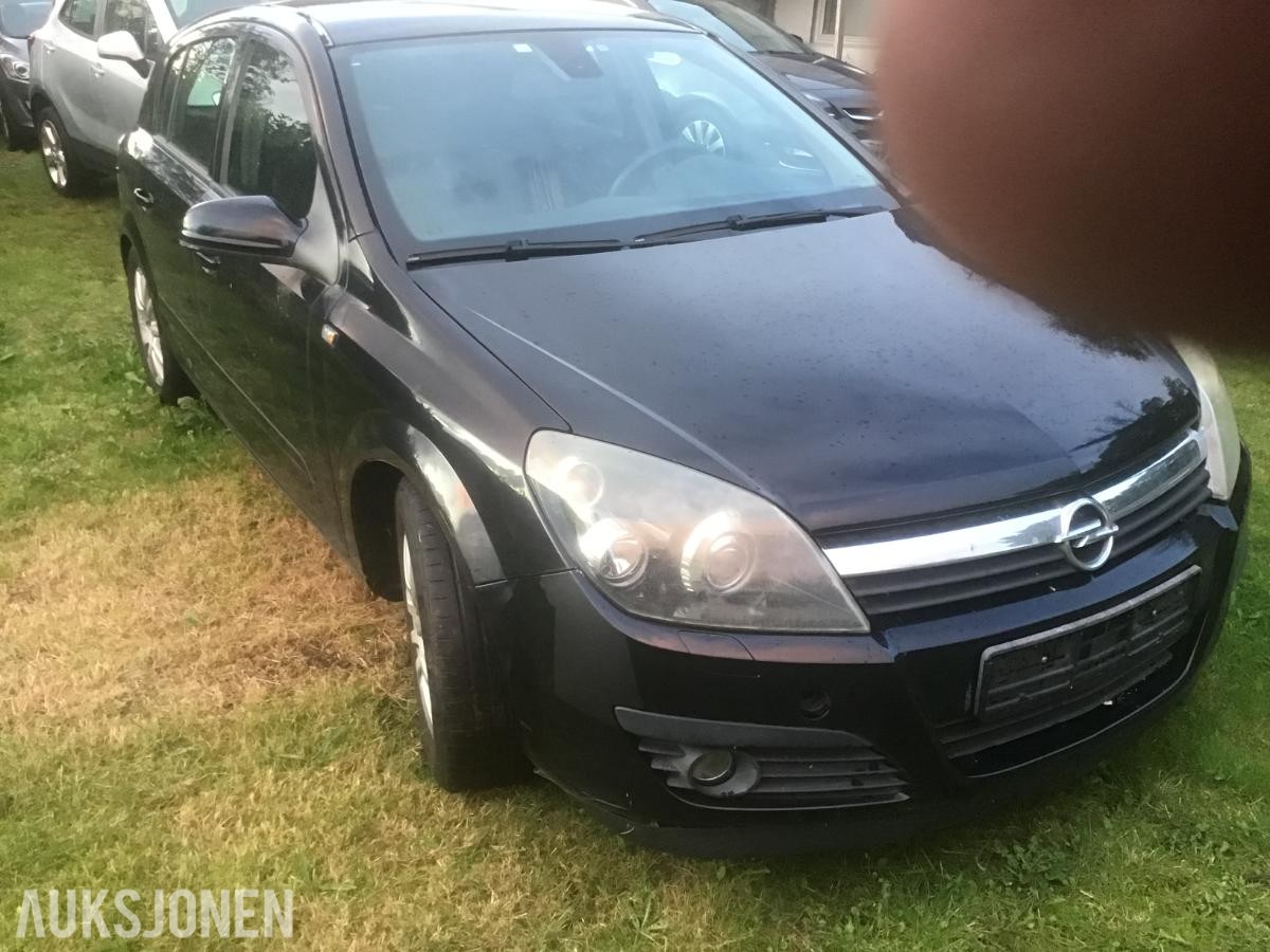 2007 Opel Astra 1.8 Bensin 140hk sport automat