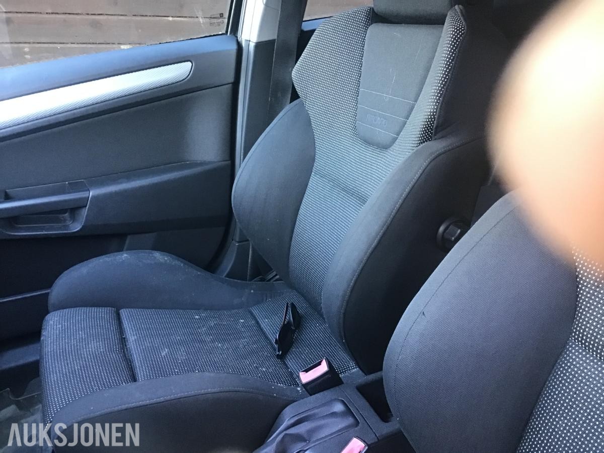 2007 Opel Astra 1.8 Bensin 140hk sport automat