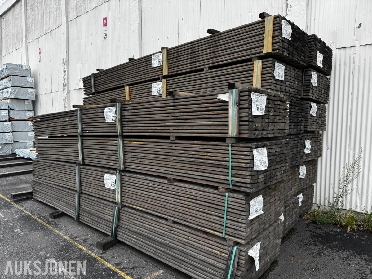 Altanrekke grå rund impregnert 34x145/5100 mm 428 meter