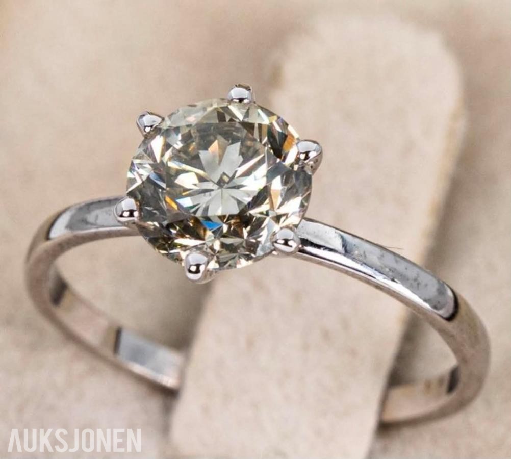 2026 Diamant ring med en 1,71 karat Naturlig diamant