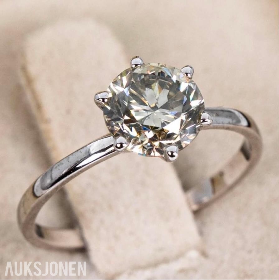 2026 Diamant ring med en 1,71 karat Naturlig diamant