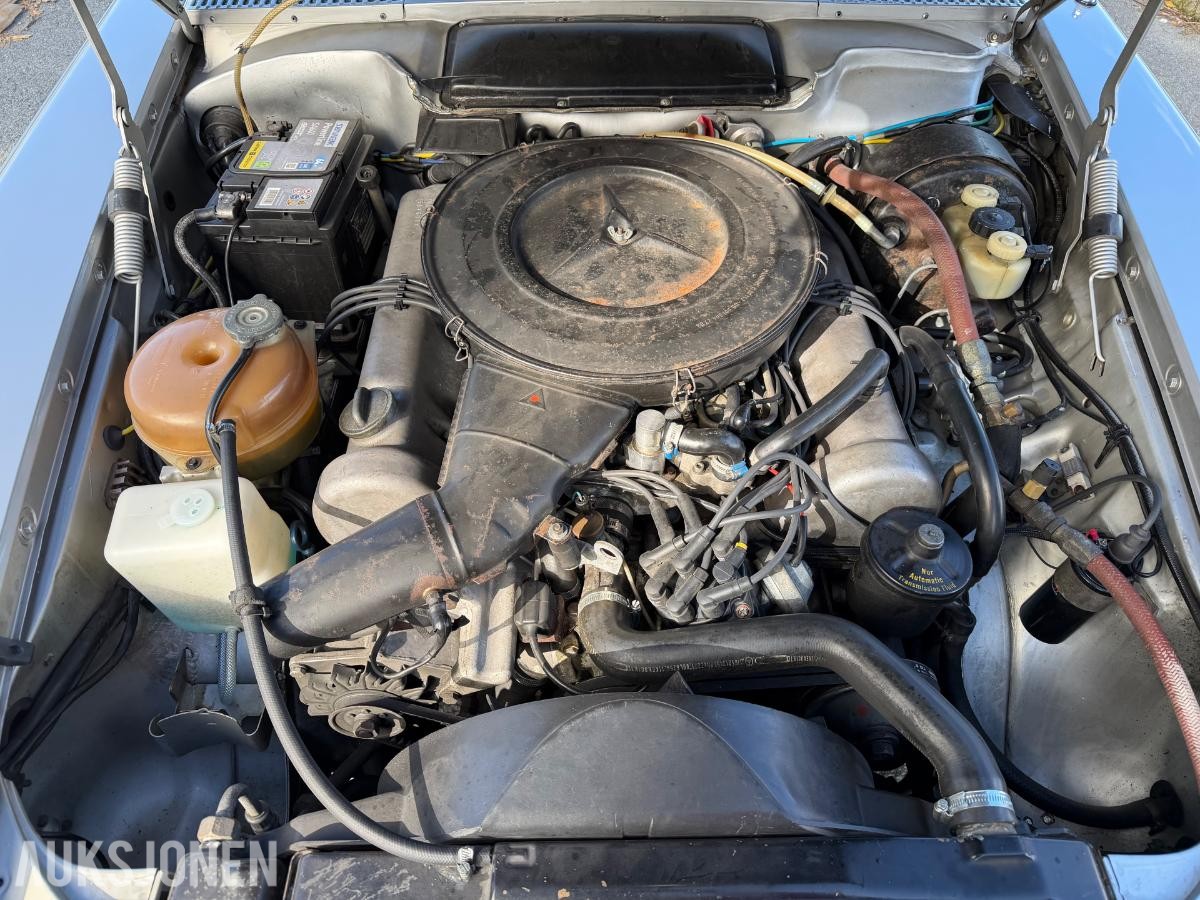 1973 Mercedes-Benz 450 SLC 4.5 V8 224hk AUTOMAT SKINNINTERIØR 135000km