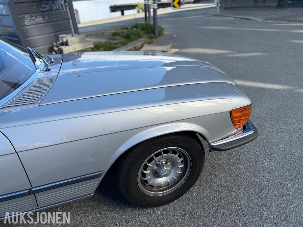 1973 Mercedes-Benz 450 SLC 4.5 V8 224hk AUTOMAT SKINNINTERIØR 135000km