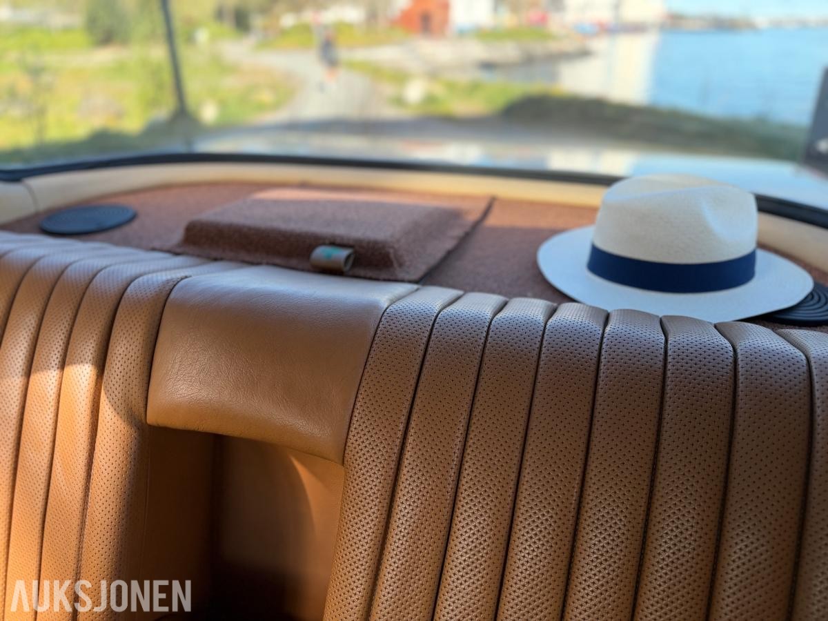 1973 Mercedes-Benz 450 SLC 4.5 V8 224hk AUTOMAT SKINNINTERIØR 135000km