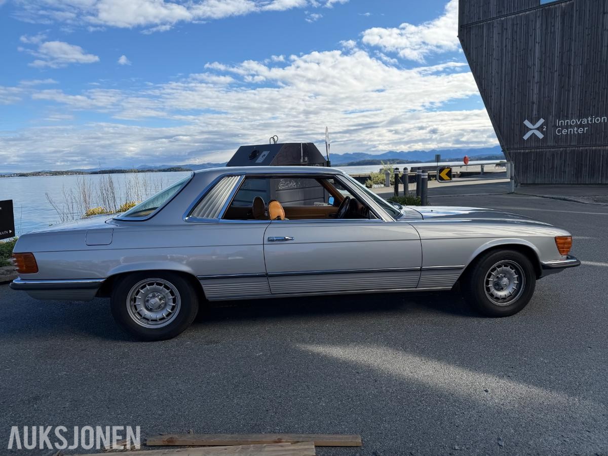 1973 Mercedes-Benz 450 SLC 4.5 V8 224hk AUTOMAT SKINNINTERIØR 135000km