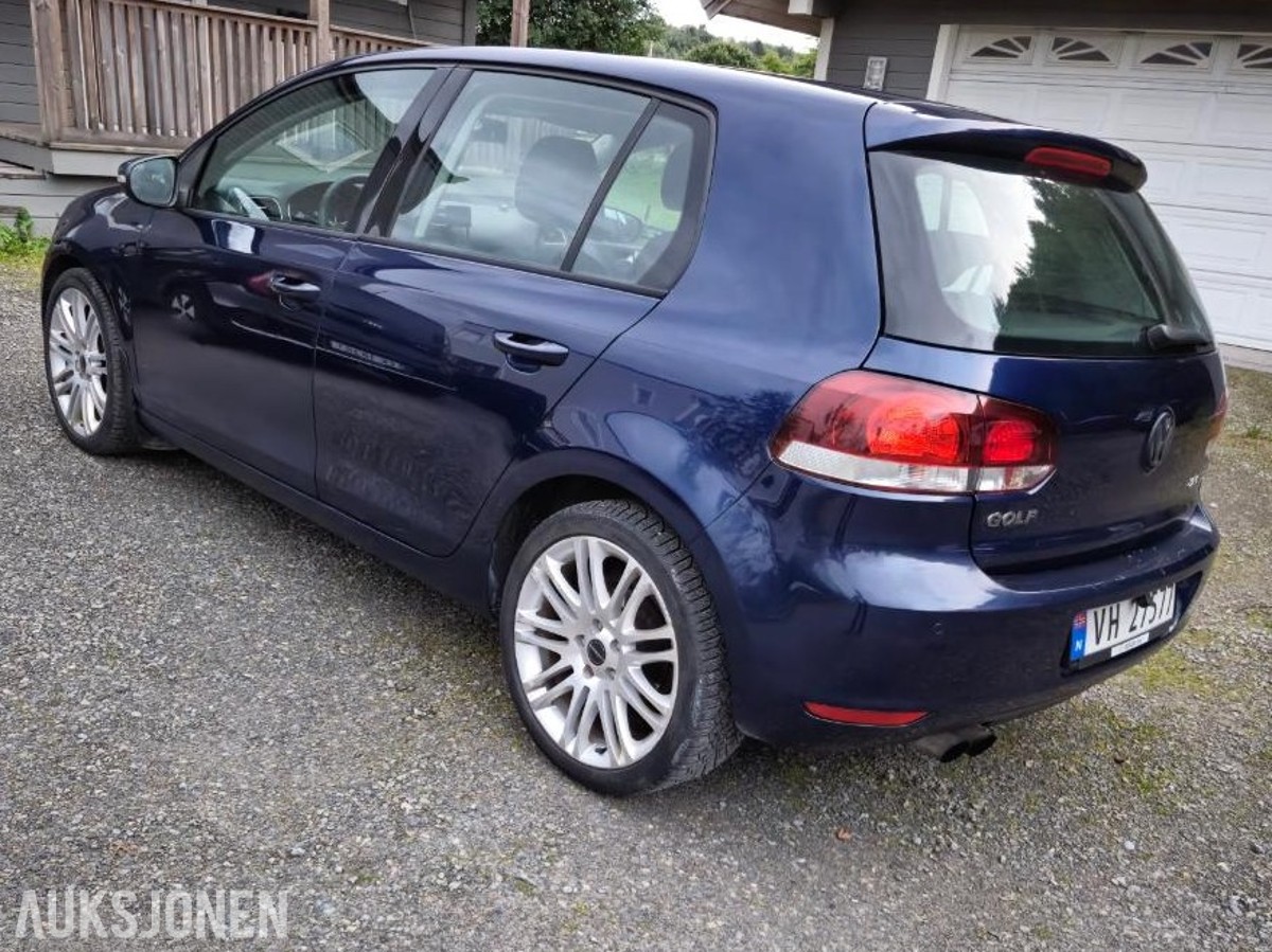 2011 Volkswagen Golf 2.0-140 D