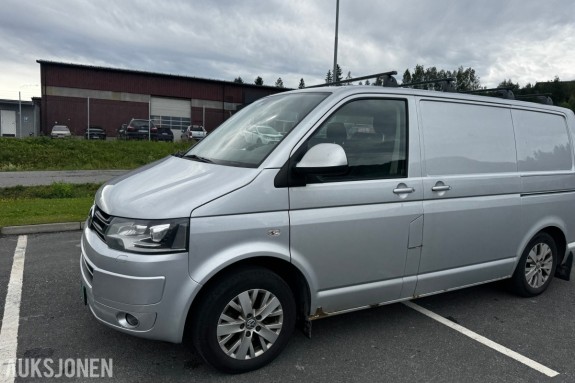 2013 Volkswagen TRANSPORTER 2.0 TDI 140 HK 4MOTION HENGERFESTE INNREDNING VARMER CRUISE