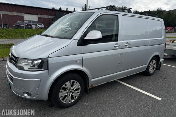 2013 Volkswagen TRANSPORTER 2.0 TDI 140 HK 4MOTION HENGERFESTE INNREDNING VARMER CRUISE