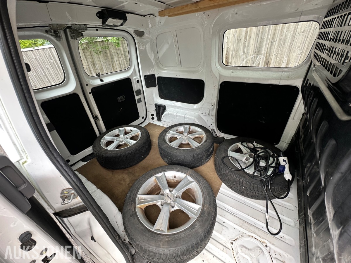 2016 Nissan E-NV200 - nylig EU-godkjent – ca. 140 km rekkevidde, 100088km