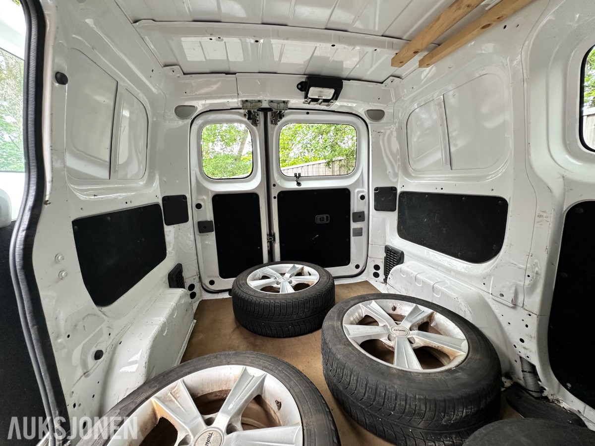 2016 Nissan E-NV200 - nylig EU-godkjent – ca. 140 km rekkevidde, 100088km