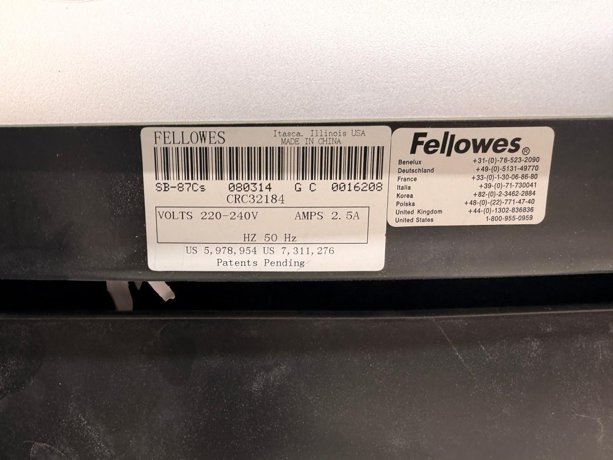 2 stk Fellowes Powershred SB-87Cs makuleringsmaskiner