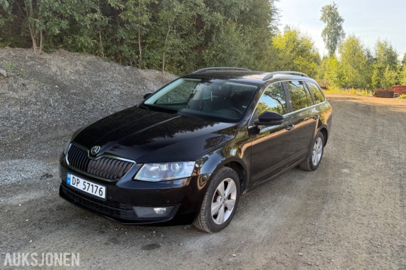 2014 Skoda OCTAVIA 1.8-179 4X4, DSG, 220 213km, EUOK 2028