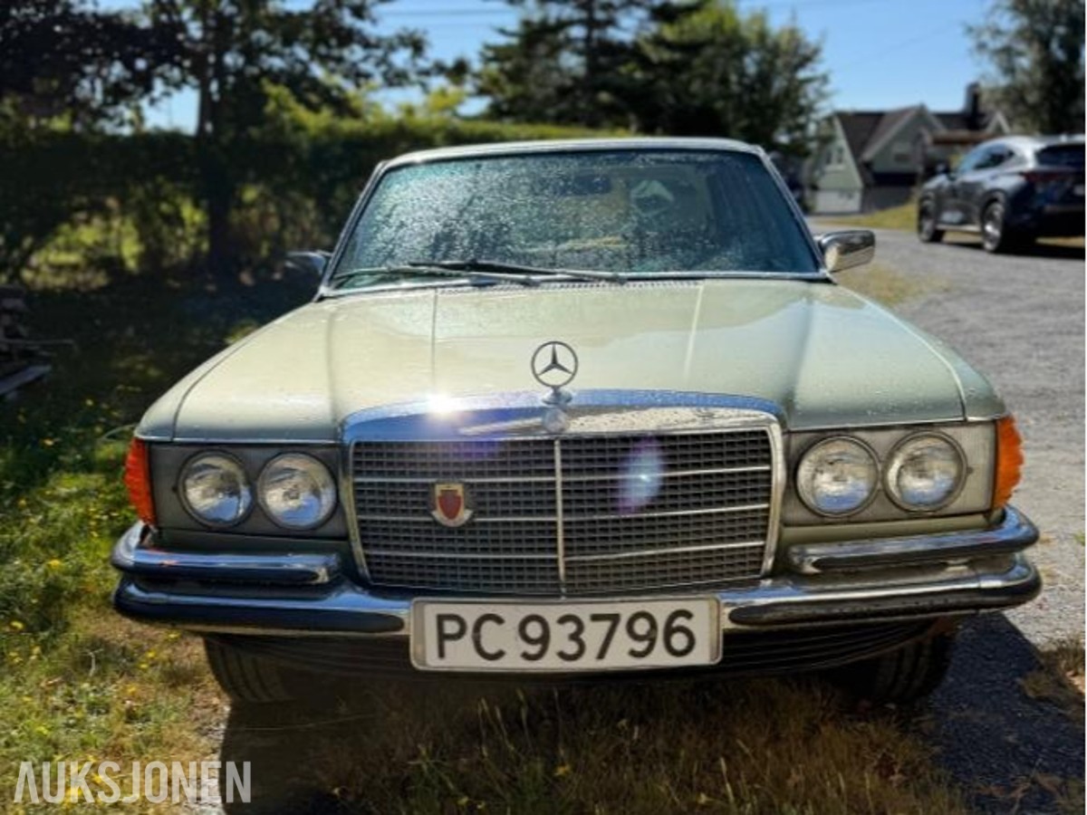1979 Mercedes-Benz 280 SE – 218 000 km