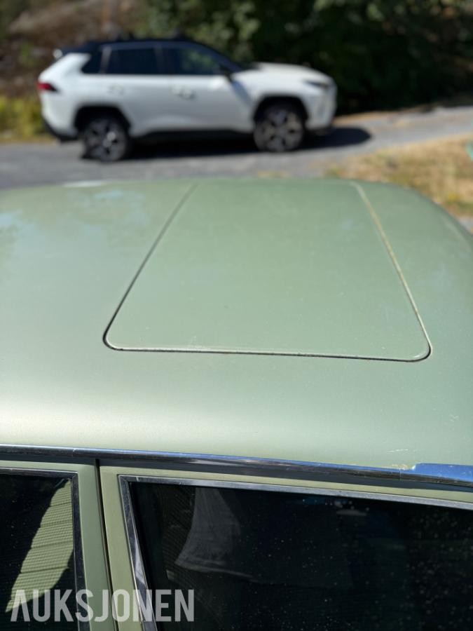 1979 Mercedes-Benz 280 SE – 218 000 km