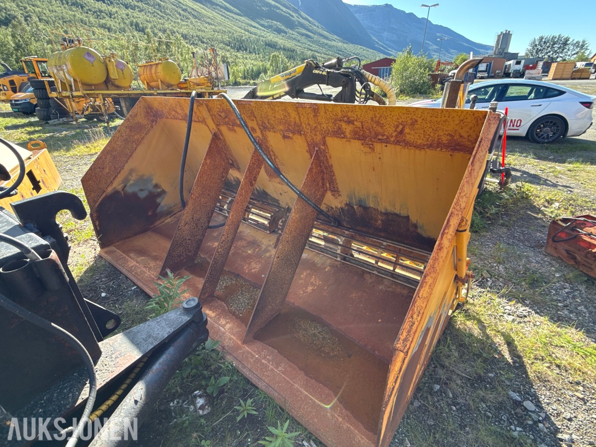 1999 FALKØPING SANDSTRØSKUFFE S-25 LMS - 2.5m3