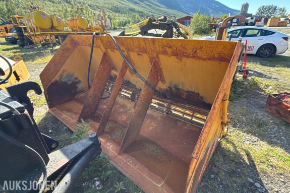 1999 FALKØPING SANDSTRØSKUFFE S-25 LMS - 2.5m3