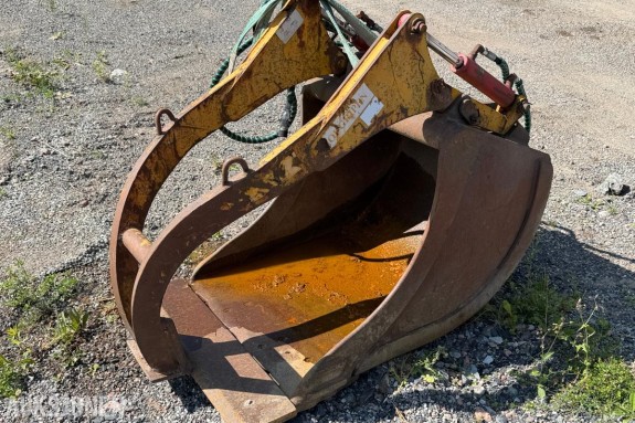 KLEPP MEK Graveskuff med hydraulisk klype