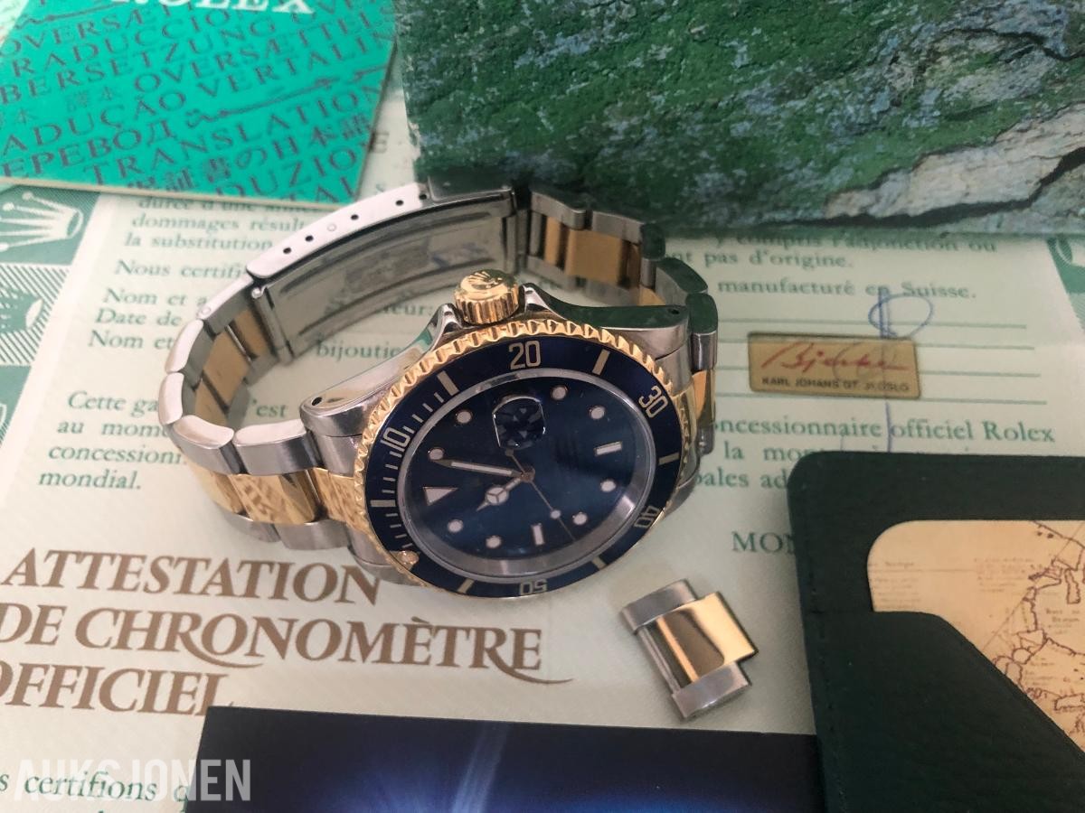 1994 ROLEX SUBMARINER 16613