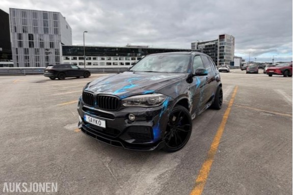 2017 BMW X5 XDRIVE40E IPERFORMANCE 2.0 358hk Plug-in Hybrid M-SPORT AUTOMAT H&K PANORAMATAK KEYLESS ACC EU OK 02.2028 128000km