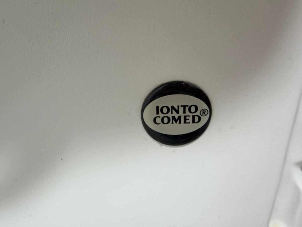 IONTO-COMED Liege Typ 2 elektrisk behandlingsbenk med arbeidsstol