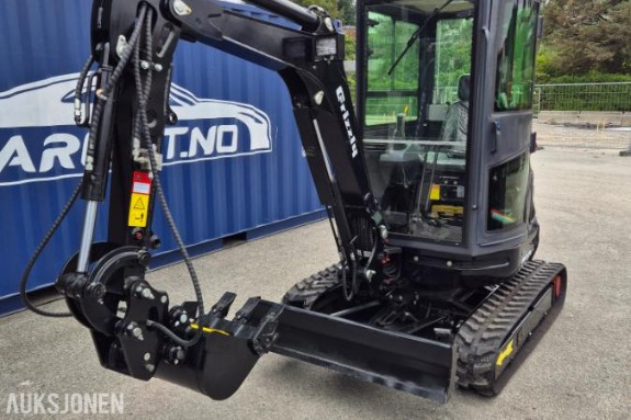 2026 Siste minigraver Grizzly Z25 Zerotail m/Hytte & Teleskopunderstell