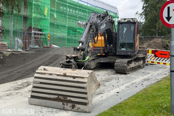 2020 Volvo EC140EL beltegraver – Rototilt – sentralsmøring – serviceavtale - Planskuffe - 6980 timer