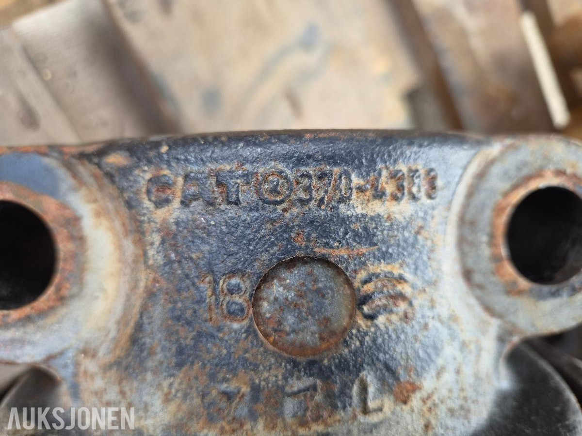 2000 CAT underrull / belterull 370-4381 – 1 stk