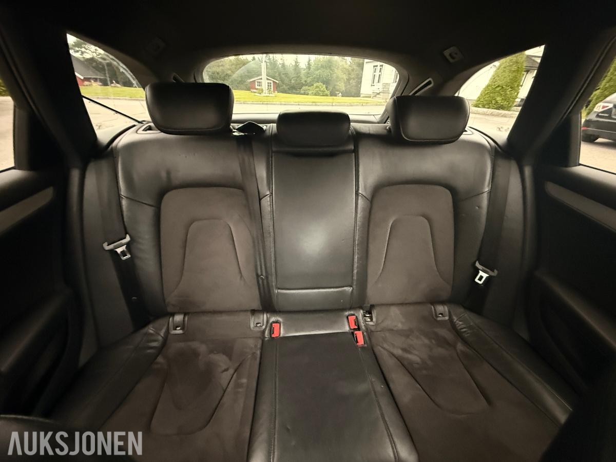 2011 Audi A4 2.0 TDI 143hk Cruisekontroll, Bang & Olufsen, Alcantara delskinn
