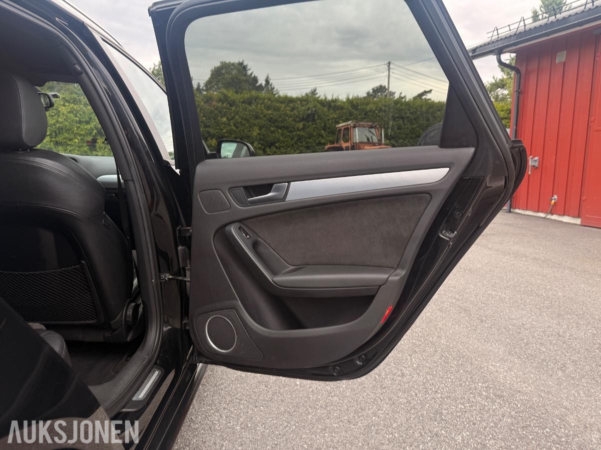 2011 Audi A4 2.0 TDI 143hk Cruisekontroll, Bang & Olufsen, Alcantara delskinn