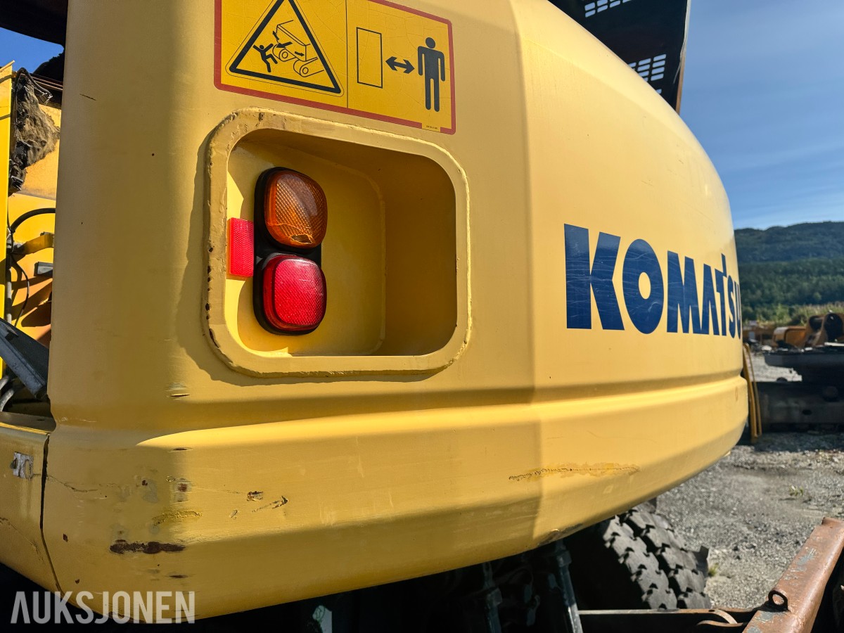 2012 Komatsu PW160-8 hjulgraver – brannskadet reparasjonsobjekt