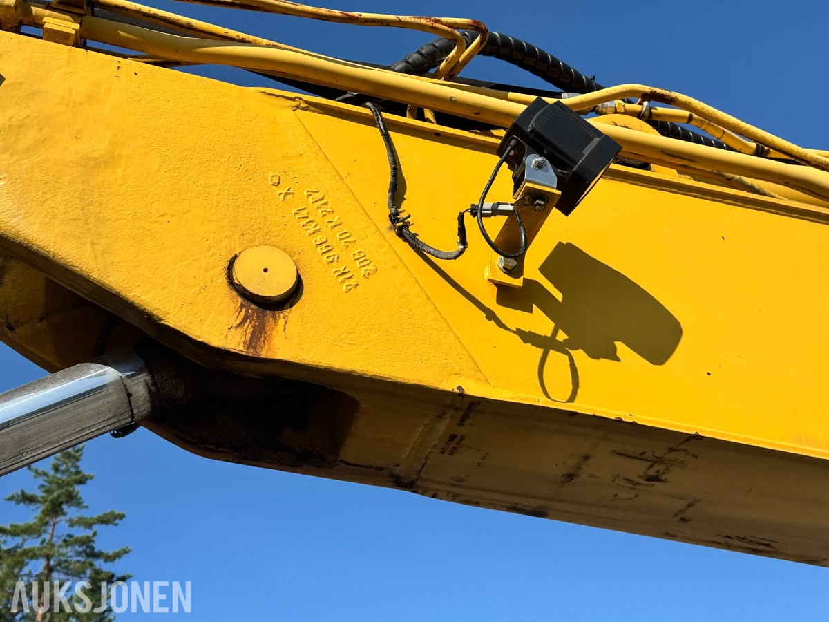2012 Komatsu PW160-8 hjulgraver – brannskadet reparasjonsobjekt