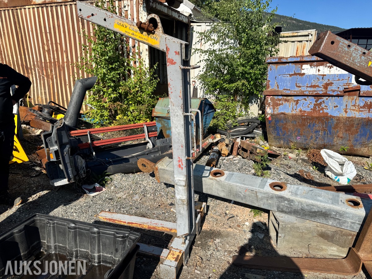 Kranløft / pallegaffel – justerbar – maks. 1,5 tonn