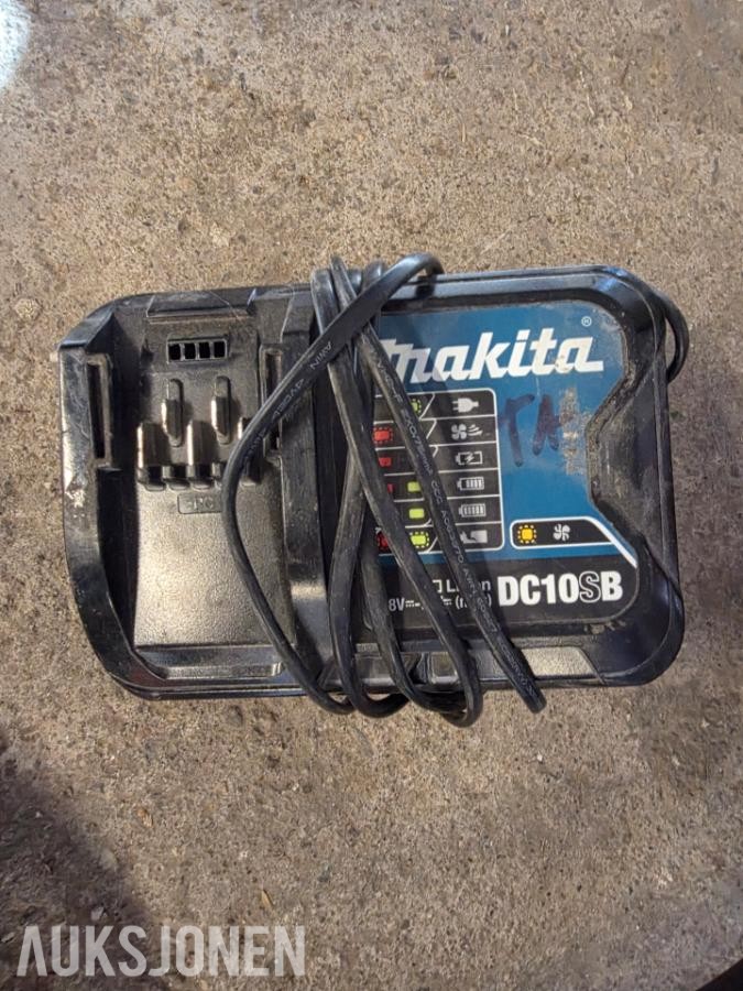 Håndverktøy Div Håndverktøy 1 lader og noen batterier