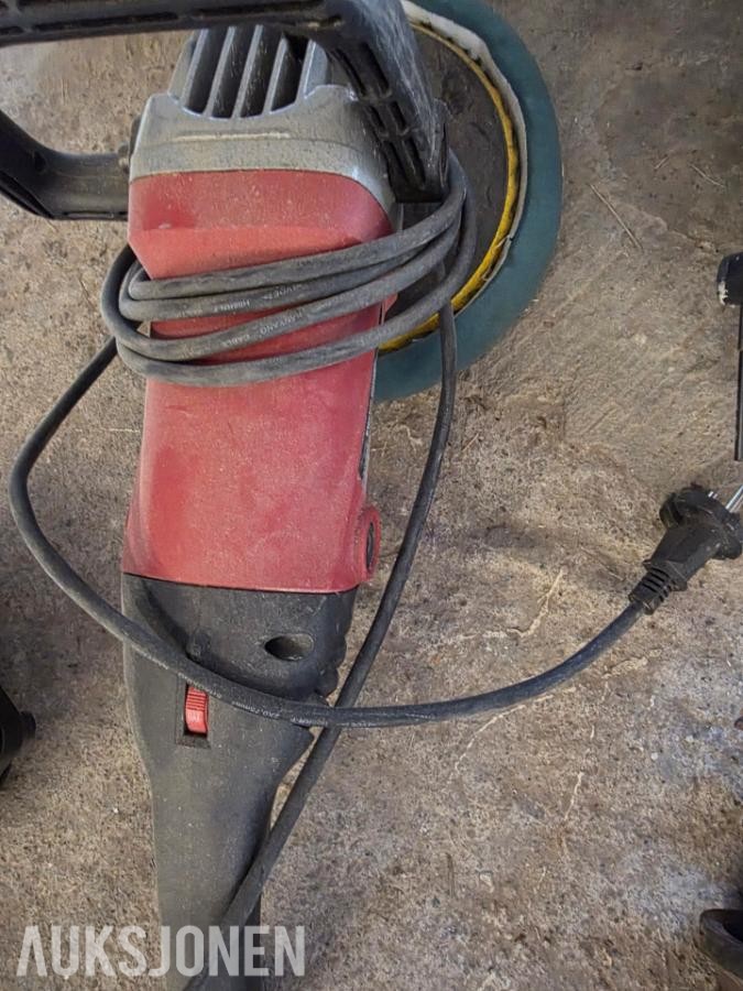 Håndverktøy Div Håndverktøy 1 lader og noen batterier