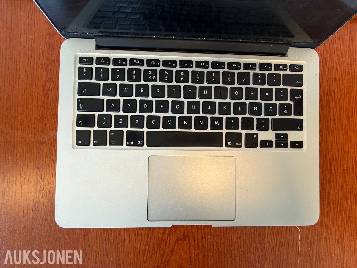 Apple MacBook Pro 13 A1502