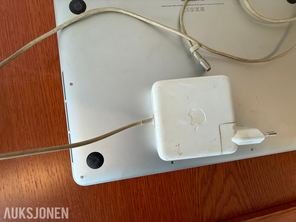 Apple MacBook Pro 13 A1502