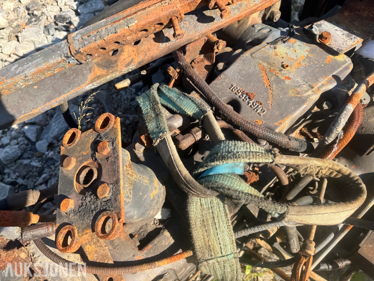 Girkasse til Massey Ferguson 375 – 1987