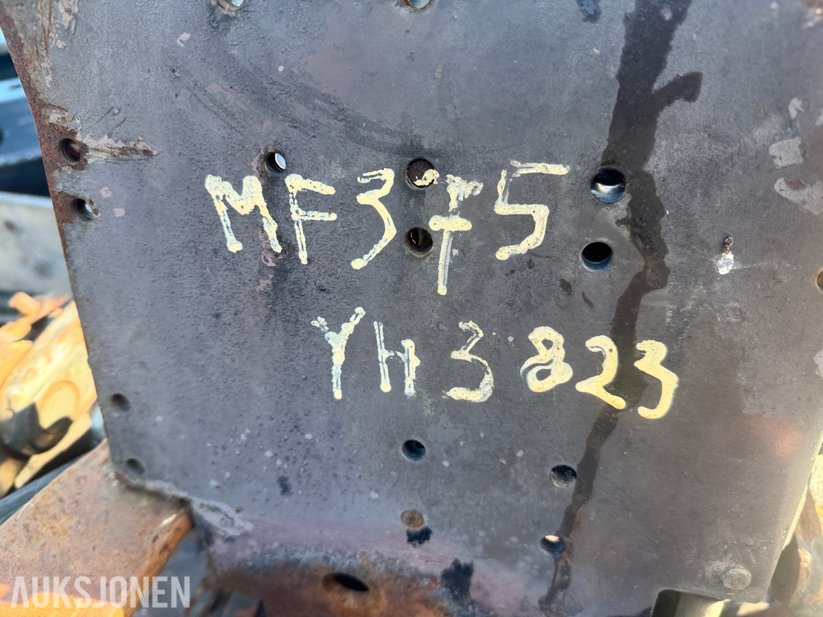 Girkasse til Massey Ferguson 375 – 1987