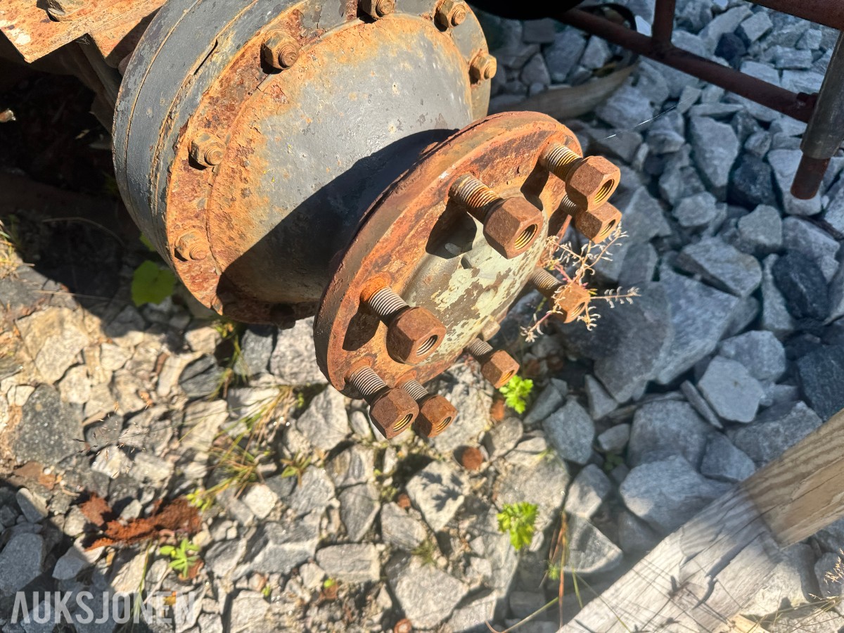 Girkasse til Massey Ferguson 375 – 1987